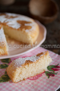 Torta al cocco la cucinadimammaloredana - Gluten Free Travel and Living