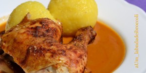 Pollo con salsa alla paprika fatta in casa